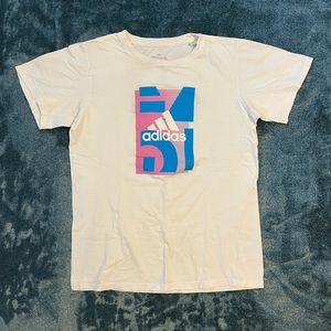 Size small adidas front print pastel t shirt short sleeve